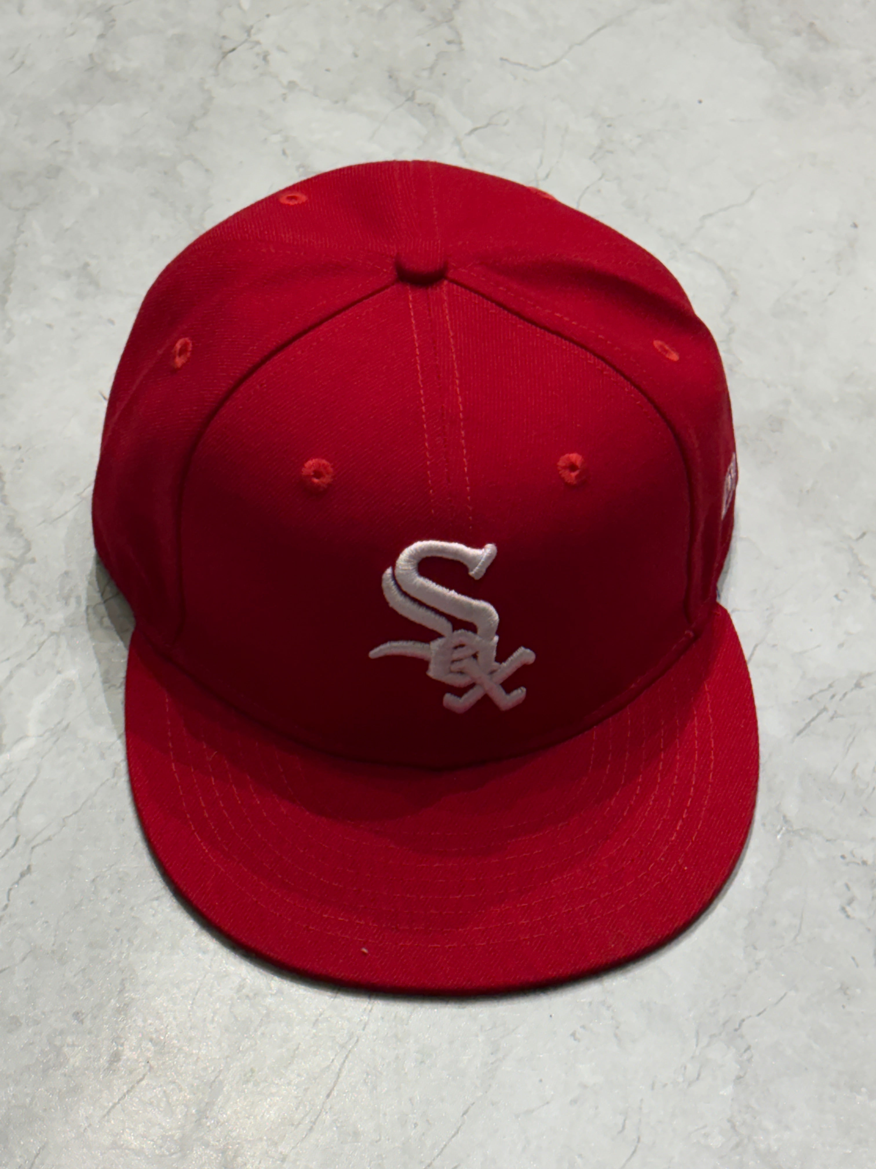 Red fitted sox