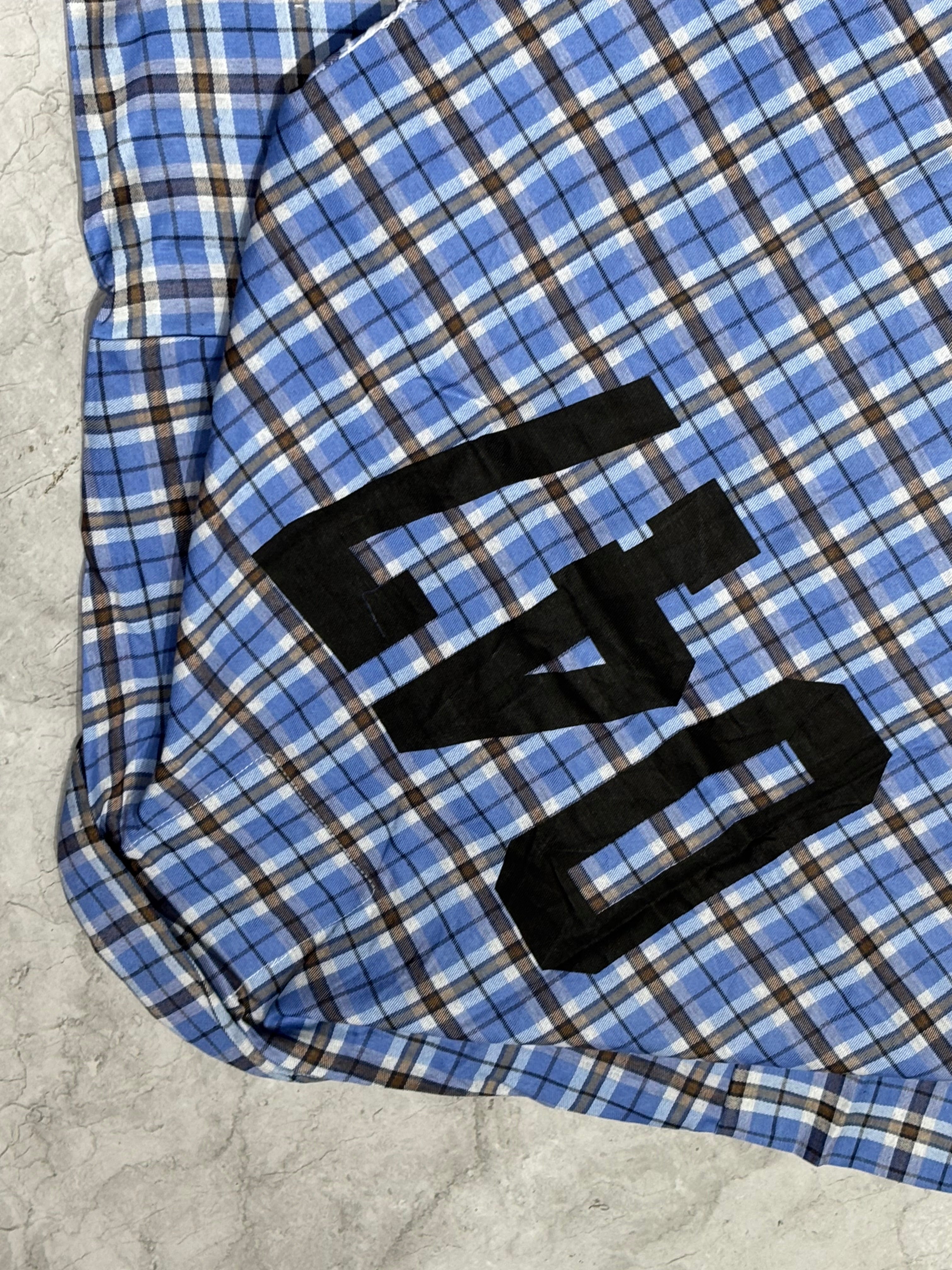 Clasp crop blue