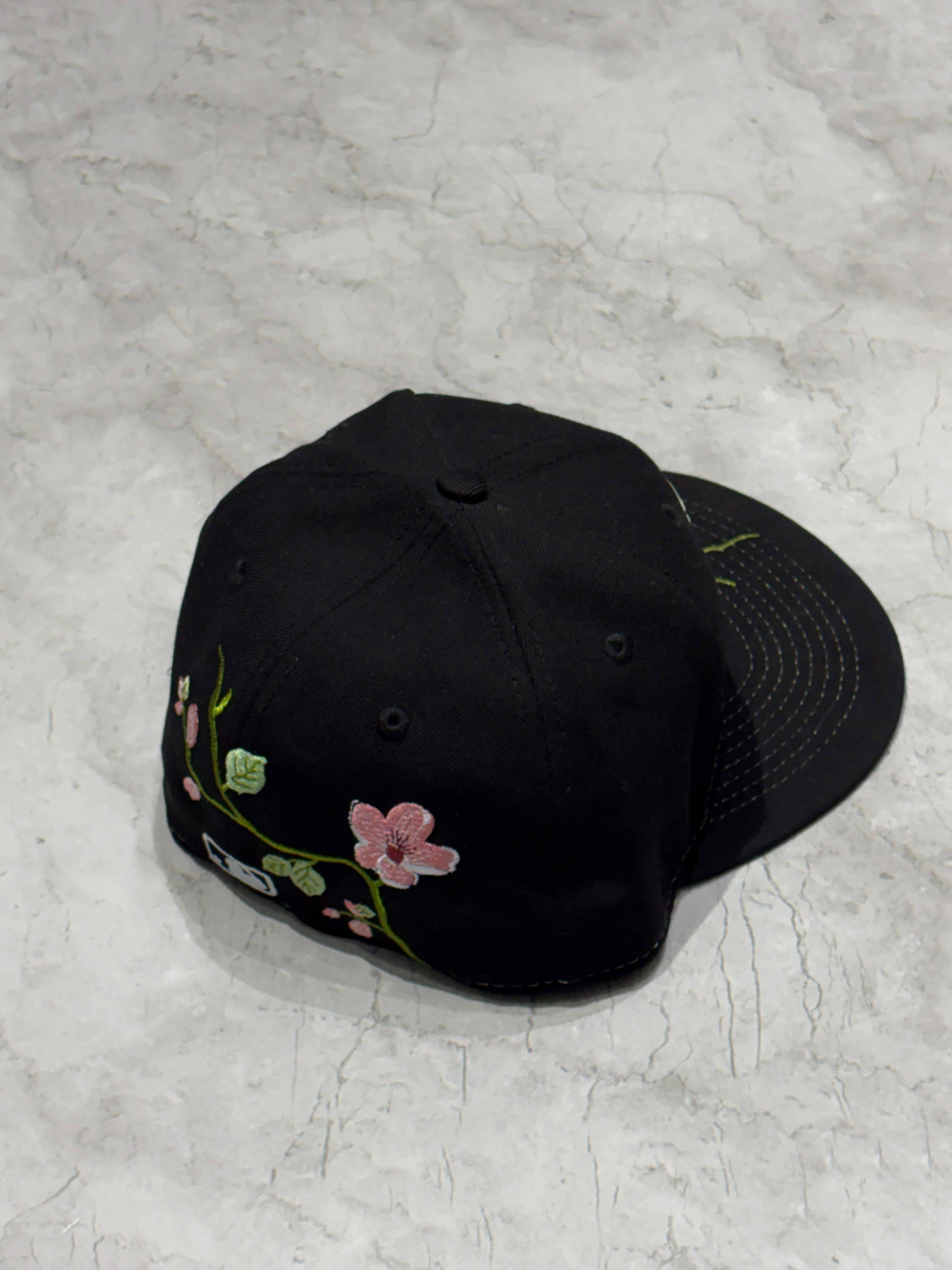 Sx fitted black