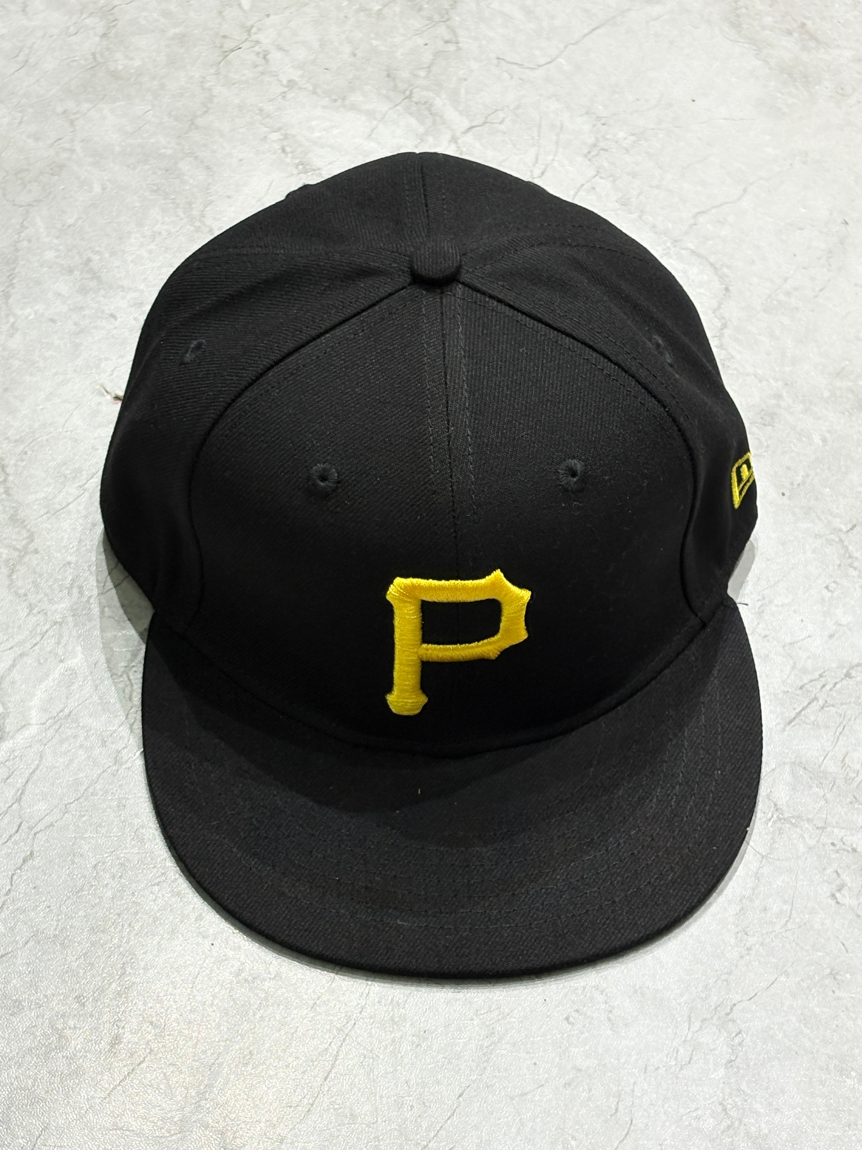 Fitted gold