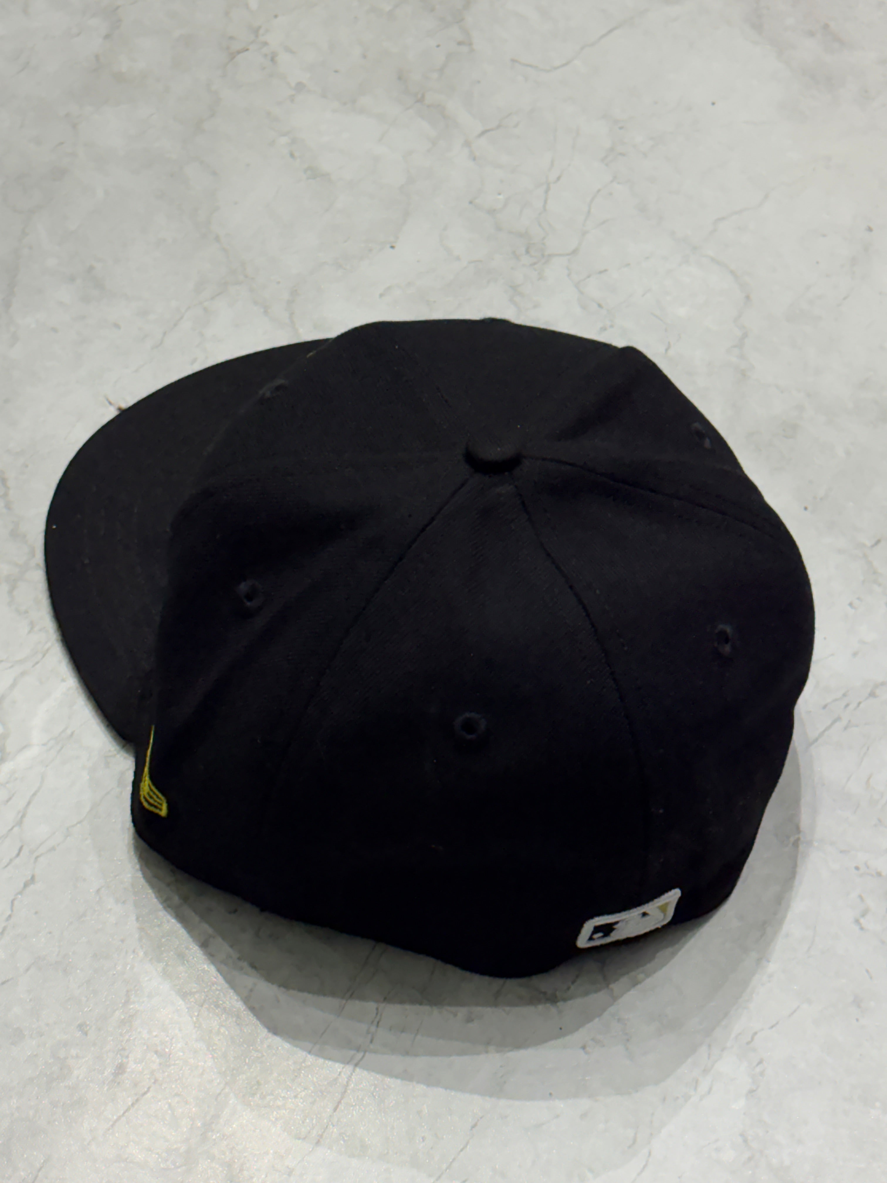 Fitted gold