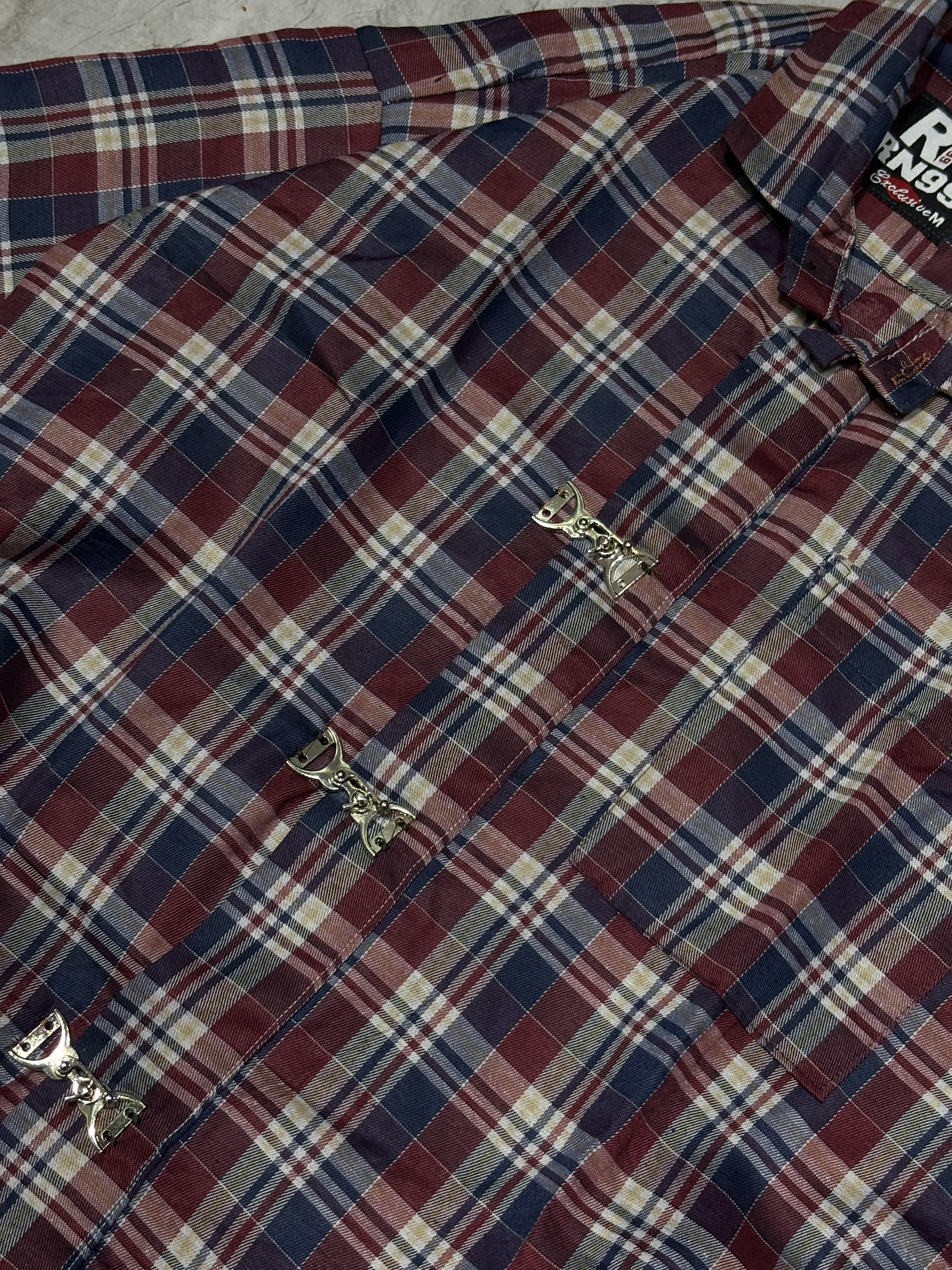 Clasp vintage crop