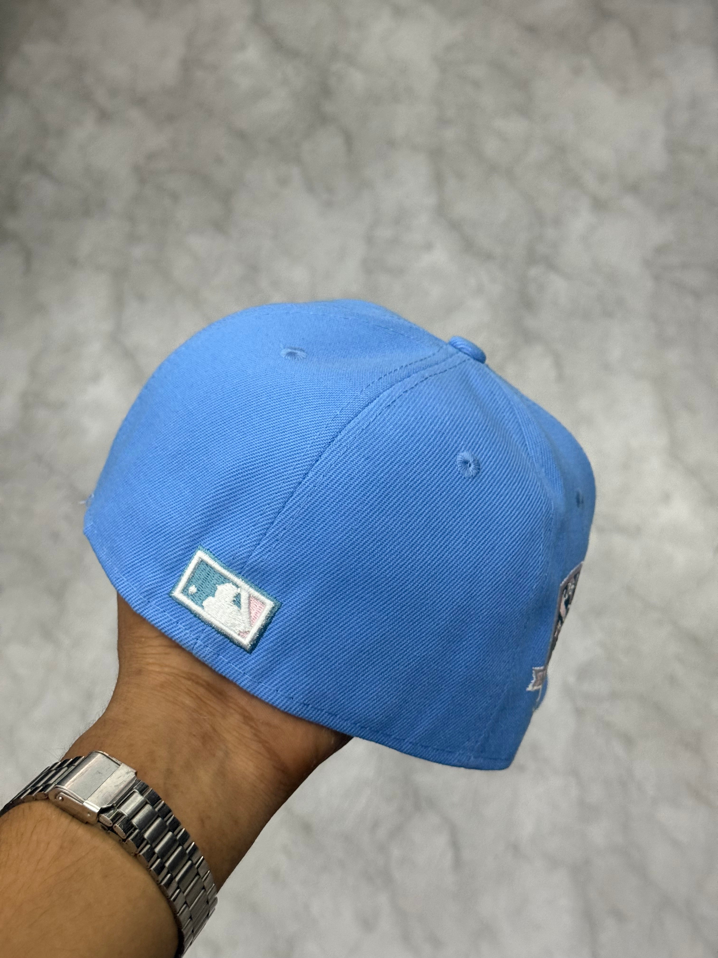 LA fitted blue