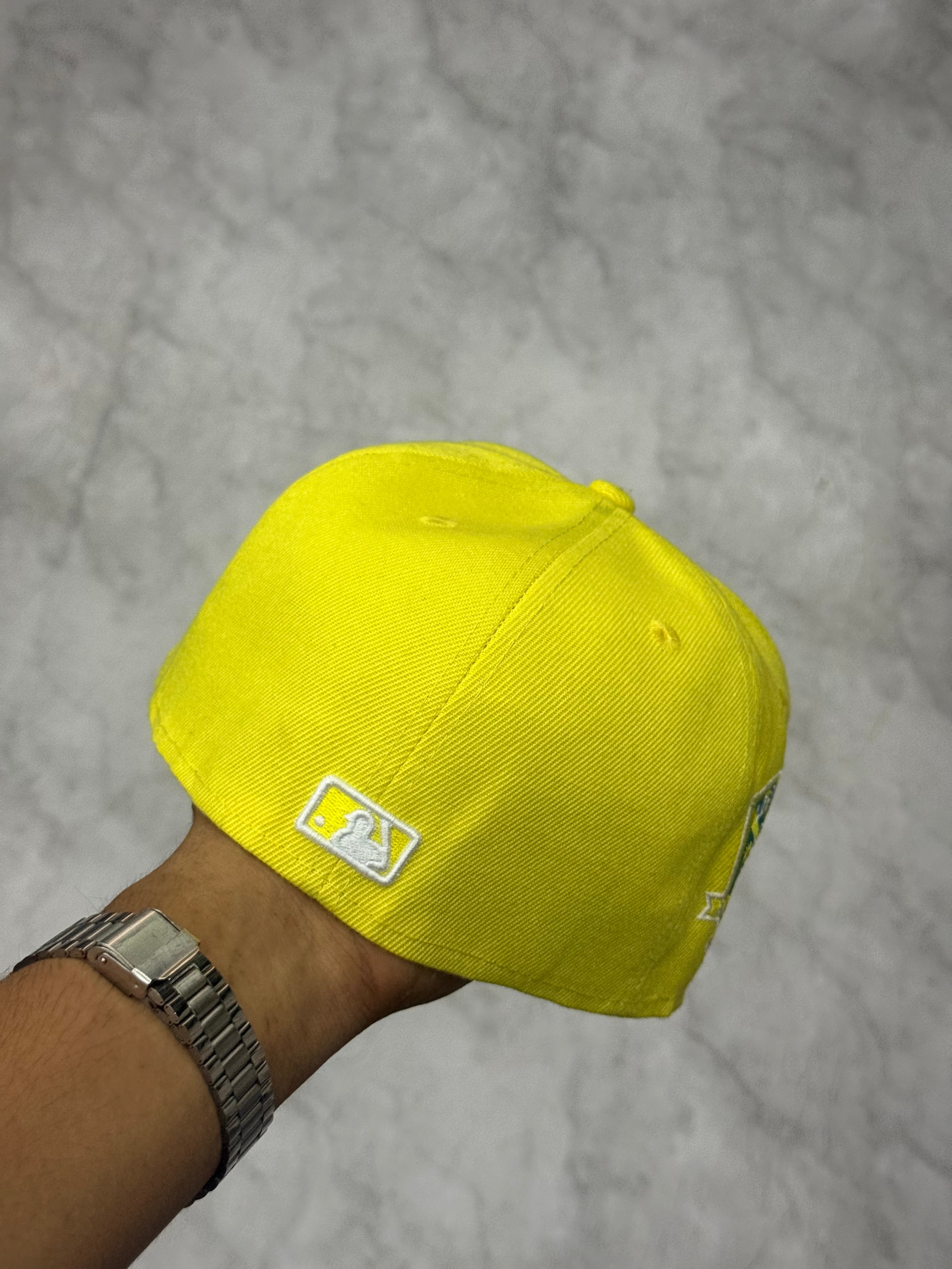 LA fitted cap